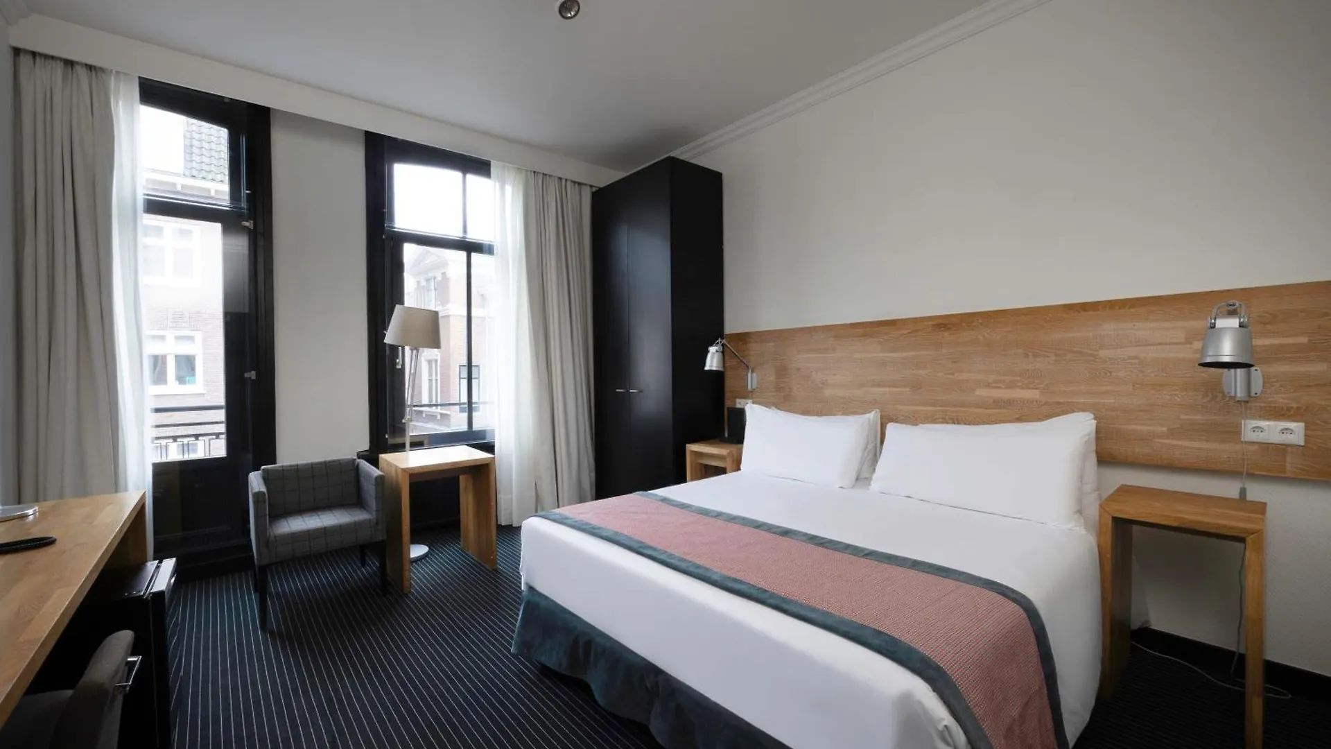Catalonia Vondel Amsterdam Hotel 4*,
